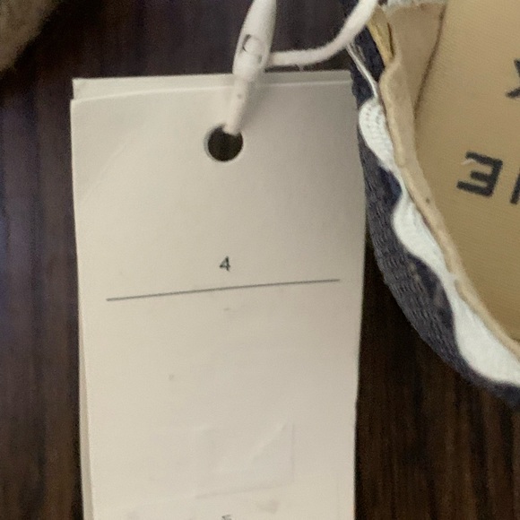 Janie and Jack Ric Rac cross strap Espadrille - Picture 15 of 16